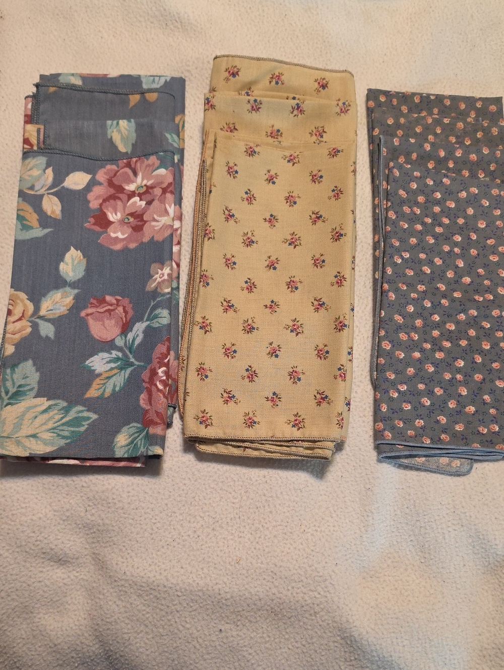 HANDMADE CLOTH NAPKINS 20, 4 Sets Of 4 Each And 4 Extra, 2 And2.   EUC
